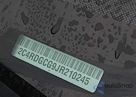 2018 Dodge Grand Caravan Sxt z USA, uszkodzony, nr VIN 2C4RDGCG9JR210245